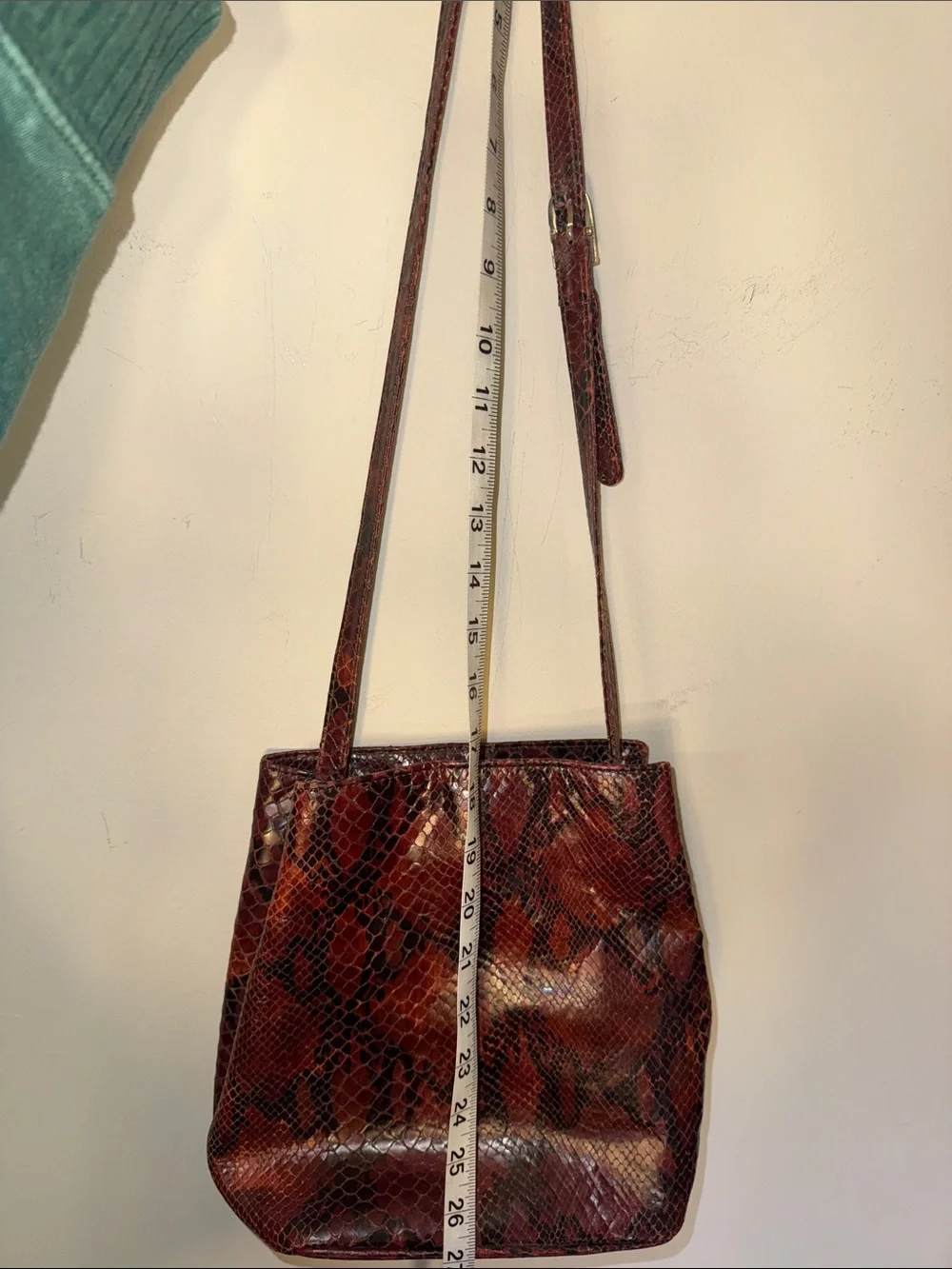 Vintage Carla Sade  Burgundy Snake-Print Shoulder Bag